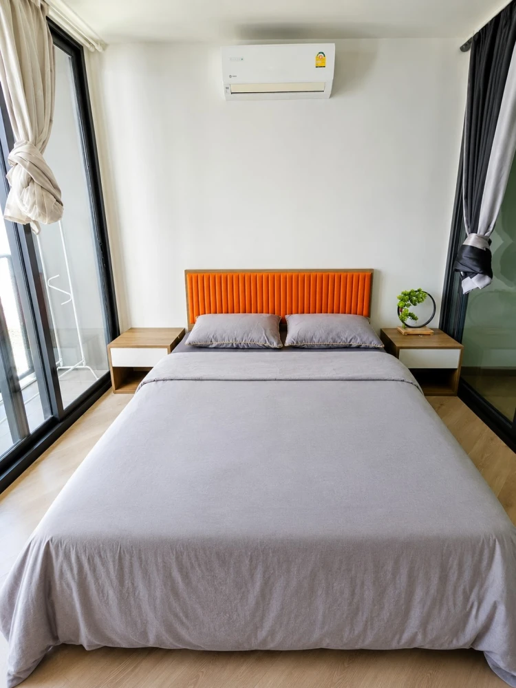 ✨ Premium 1-BR Condo for Rent - Just Steps to BTS Green Line ✨ THE BASE Saphanmai