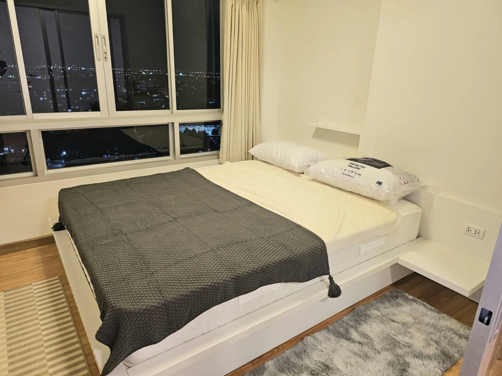 🏢 Condo for Rent Near Central Pinklao 🚇 The Trust Pinklao