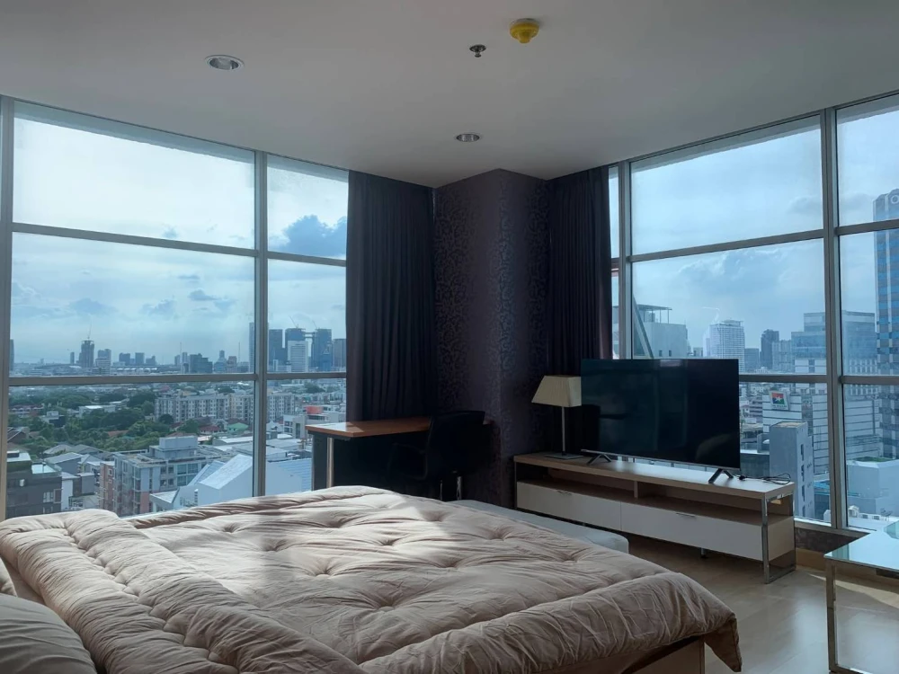 🏠🌃 Condo for Rent: Rhythm Ratchada-Huai Khwang 🏠🌃