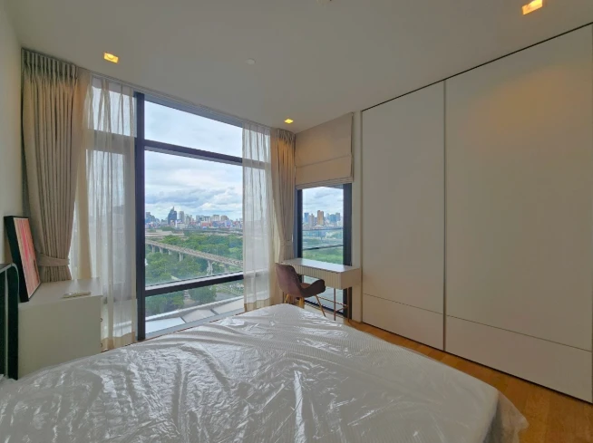 🏠🌃 Condo for Rent: Circle Living Prototype 🏠🌃