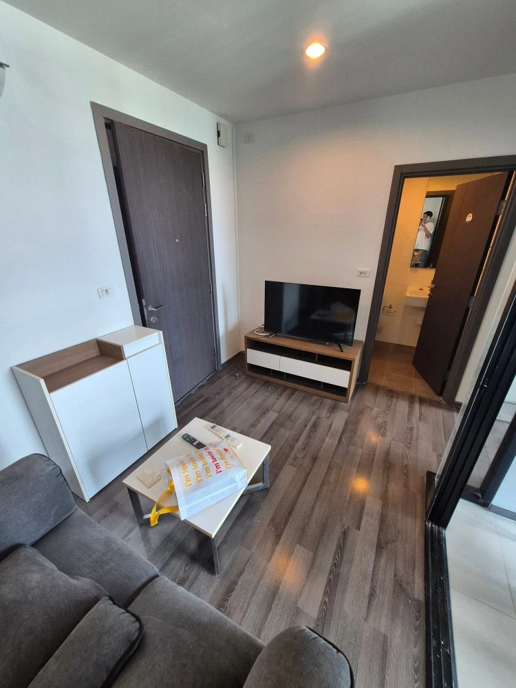 🏠🌃 Condo for Rent: The Base Park West 🏠🌃