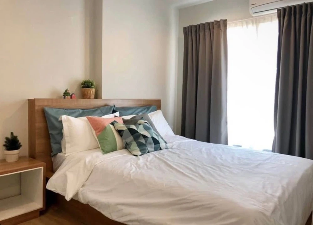 Condo for rent: Rich Park @ Taopoon Interchange. Fully furnished and ready to move in. Just bring your belongings.