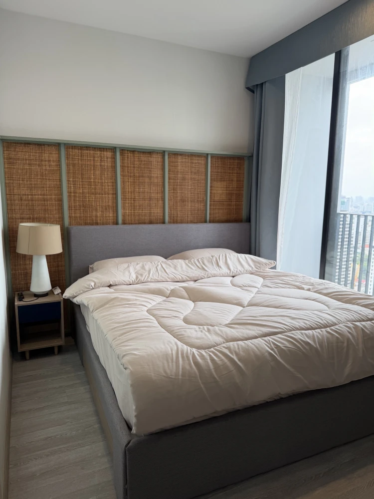 🌟 Condo for Rent: XT Ekkamai | Spacious 2BR Unit, High Floor 32, Prime Location 🌟