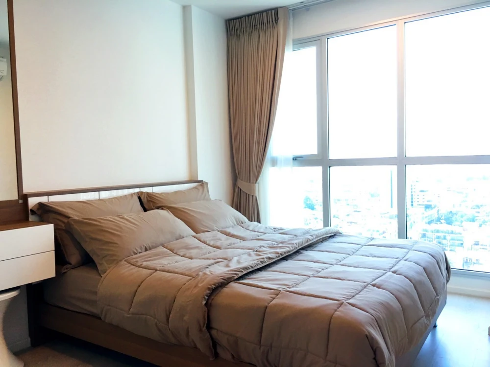 🏠🌃 Condo for Rent: Rhythm Sathorn – Narathiwat🏠🌃
