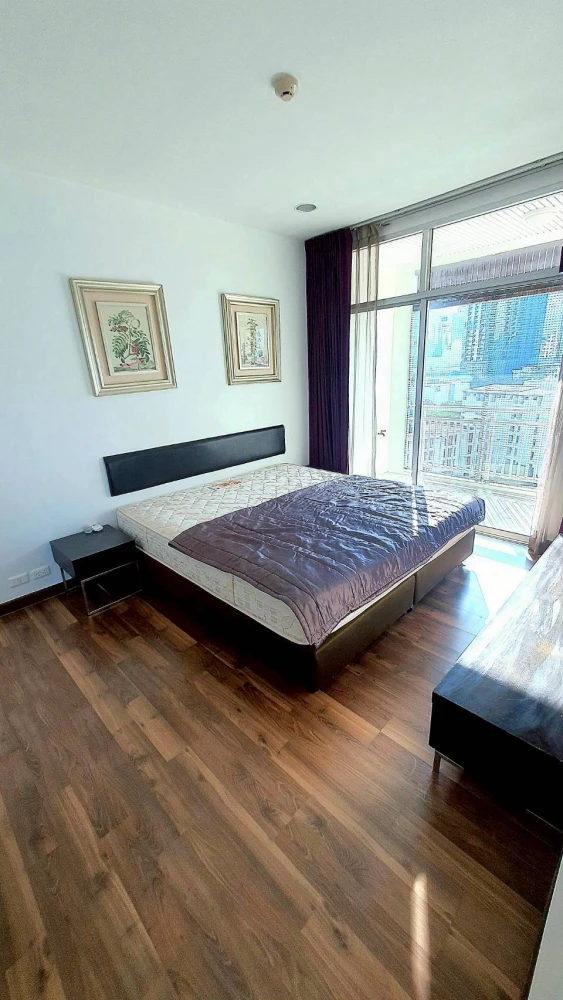 🦋🏙️ Chewathai Ratchaprarop Condo for Rent | Large 2-bedroom unit with pool view, prime city center location! 🏙️🦋
