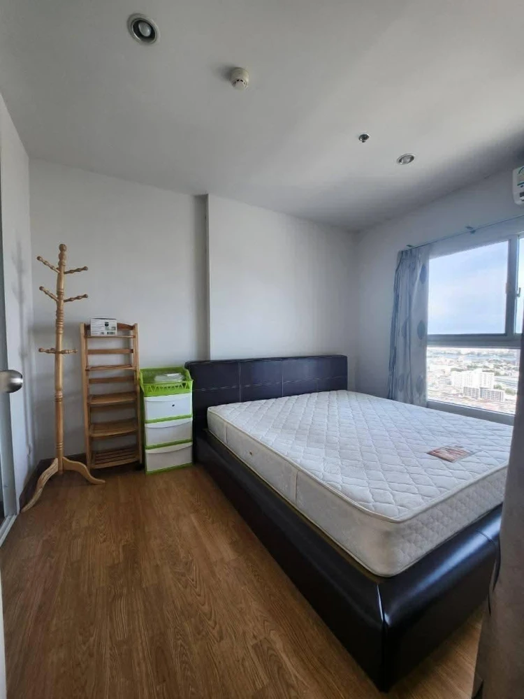 🌟🏙️ For Rent: The Parkland Grand Taksin | High Floor with Stunning City View! 🏙️🌟