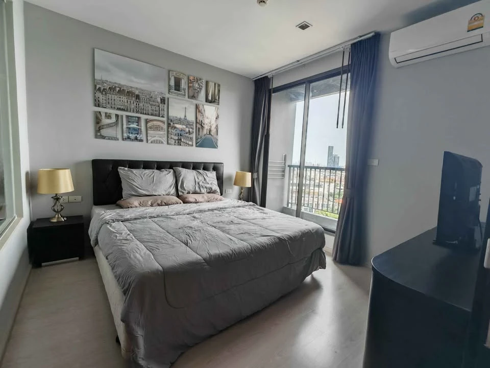 Condo for sale at Rhythm Sukhumvit 44/1, 1 bedroom, 1 bath, fully furnished room, ready to move in, beautiful view, book now.