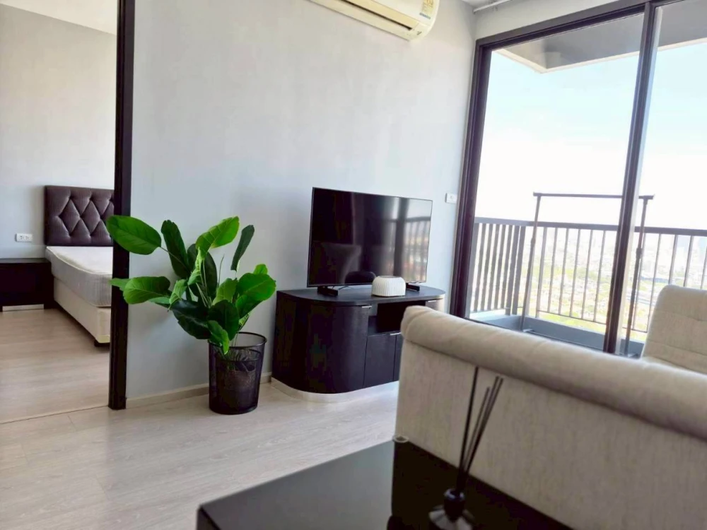 Sell for rent!! Condo Rhythm Sukhumvit 44/1, ready to move in room. With full facilities, book now!!