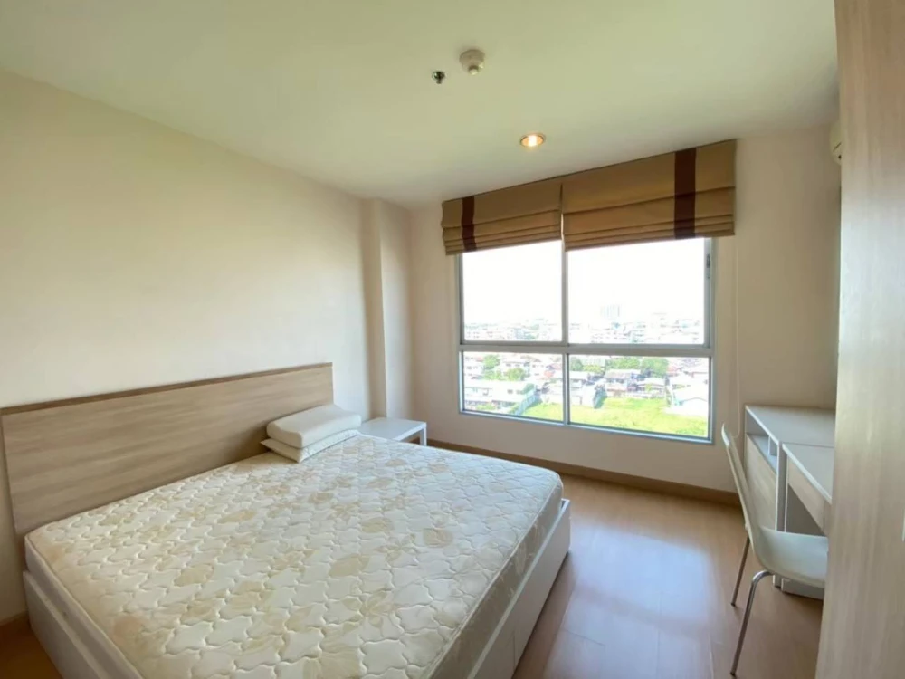 For rent!! Condo Life @ BTS Tha Phra, room number 18/235, ready to move in, friendly price, don't miss it!!