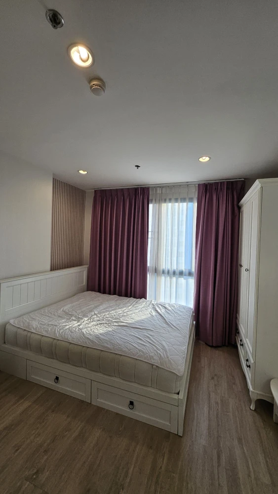 For rent Ideo Sathorn-Thaphra, studio room, 23rd floor, high view, affordable price, complete in one place, must not miss
