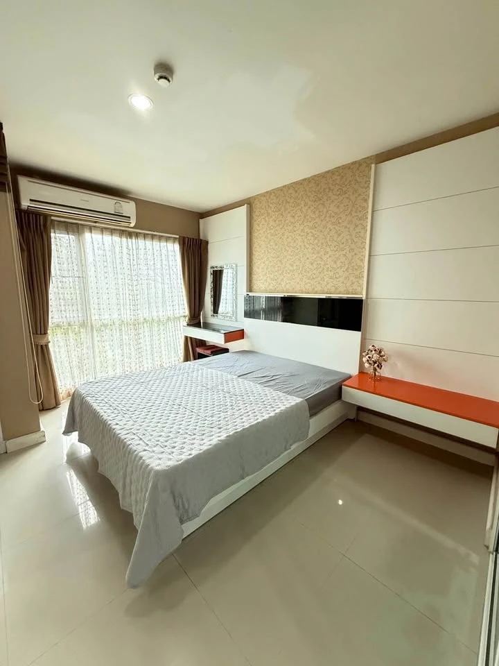 For rent Metro Park Sathorn, simple decorated room, good atmosphere, suitable for relaxation, super cheap price, hurry to reserve.