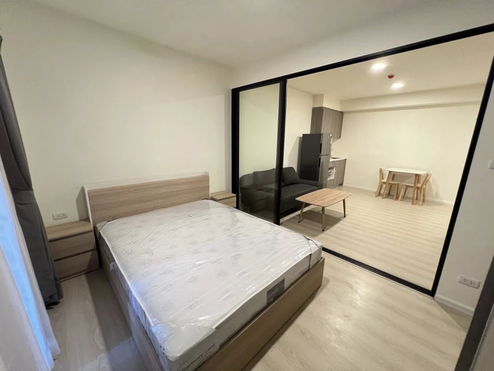 For rent condo A Space Mega 2, 16th floor, Mega bangna view, separated bedrooms. Hurry and reserve before you miss it.