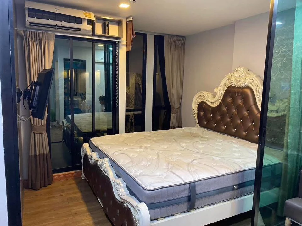 Sell/Rent Esta Bliss Condo, near BTS, don't wait !!