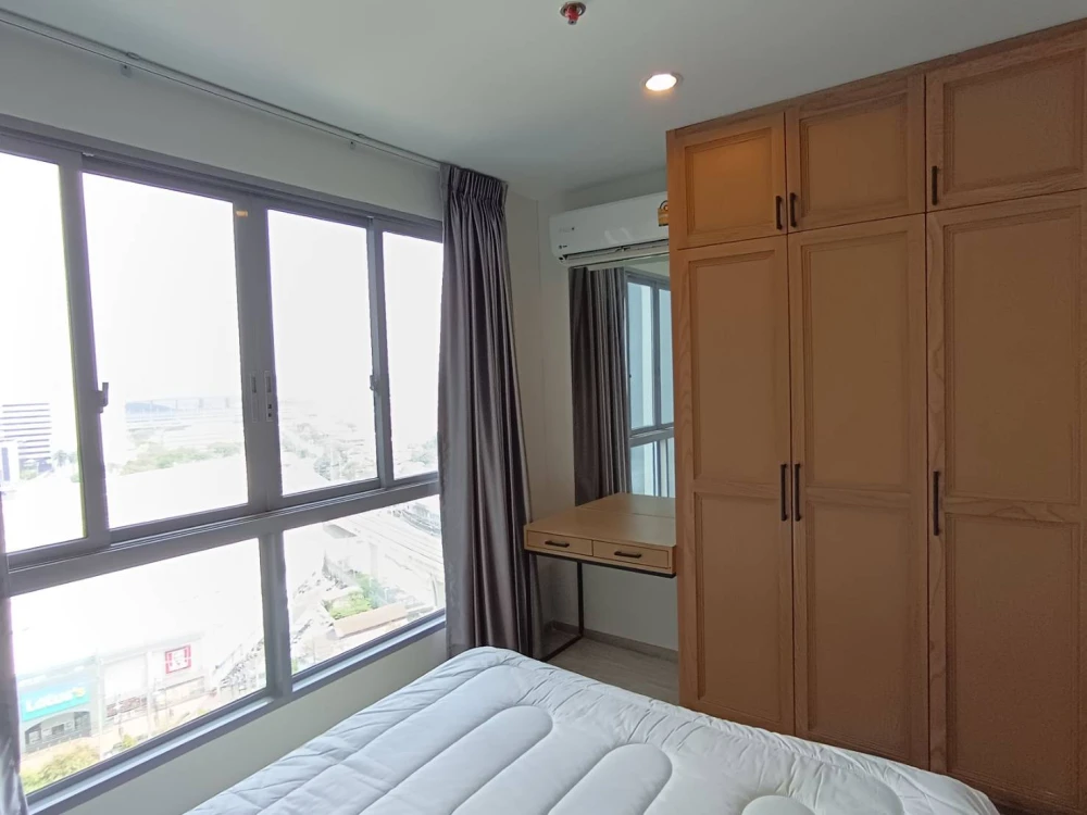 Who likes a cool dressing room? Need this room. Sell/Rent Ideo Mobi Bang Sue Grand Interchange. Miss it and you will regret it.