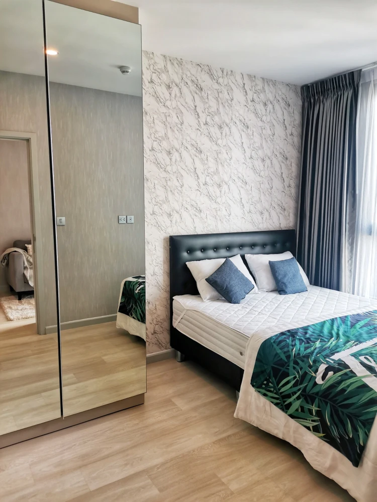 For rent: Knightsbridge Prime Sathorn condo, ready to move in, fully furnished. Just bring your belongings and move right in! Don't miss out!