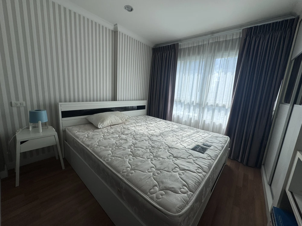 For Rent Lumpini Place Rama 9-Ratchada, near MRT Rama 9, well decorated, fully furnished, no reservation, will regret it.