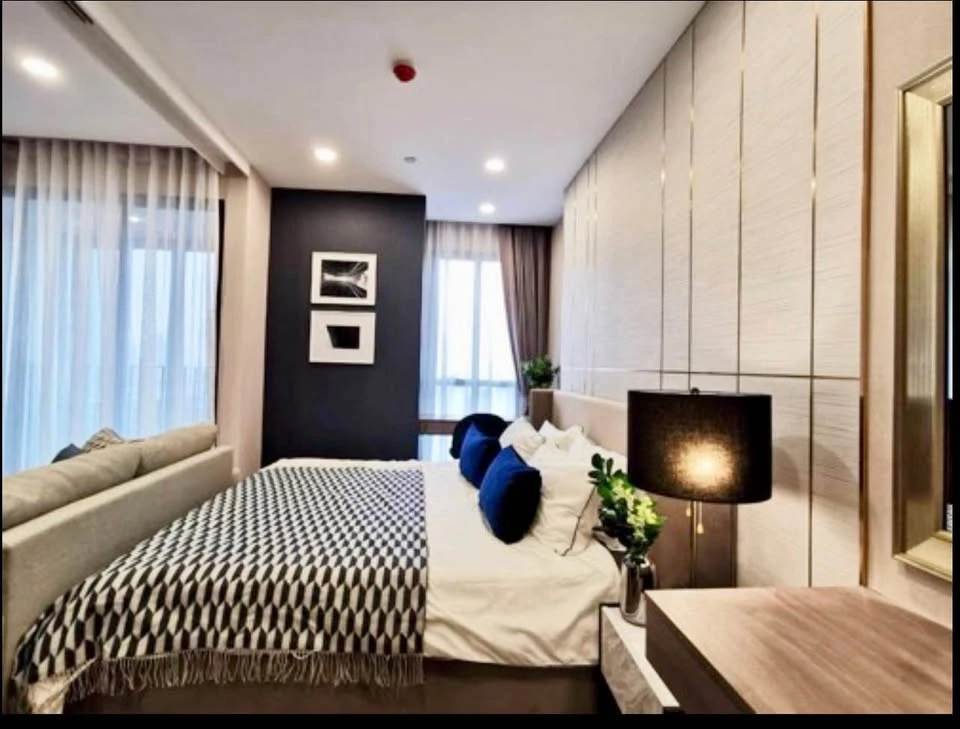 For rent: Ashton Chula–Silom, fully furnished, ready to move in, complete in one place, just bring your bags and move in. Don't miss out!