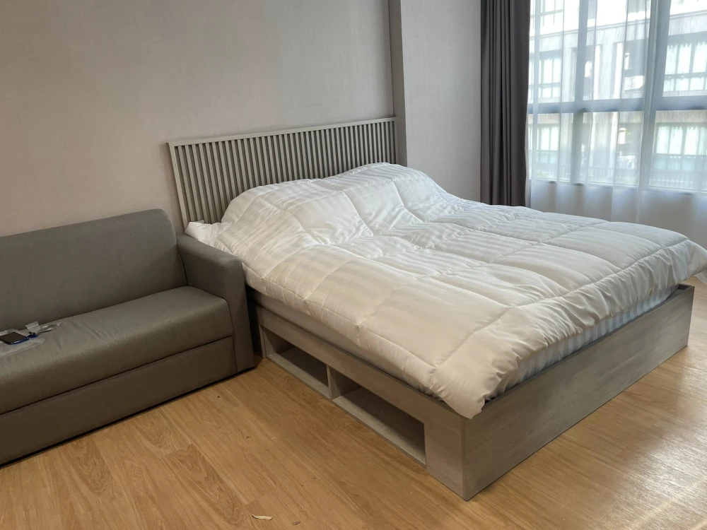 For rent Atmoz Kanaal Rangsit, a nice room, 3rd floor, pool view, everything is here, hurry up and reserve it, don't miss it.