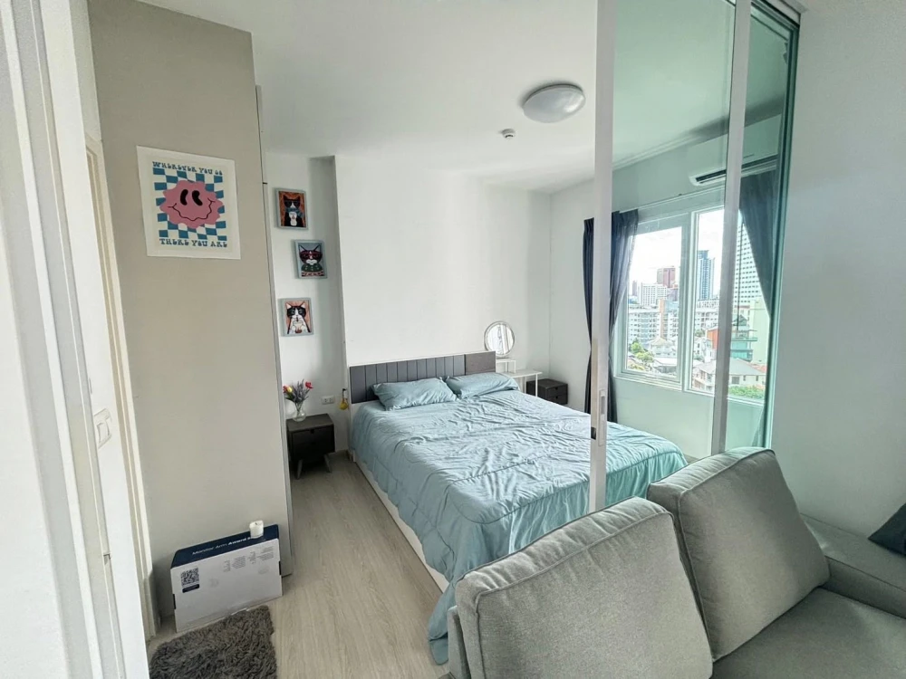 For Rent: Chapter One Eco Ratchada-Huai Khwang, 1 bedroom, 9th floor. Great height, great price! Book now, don't wait!