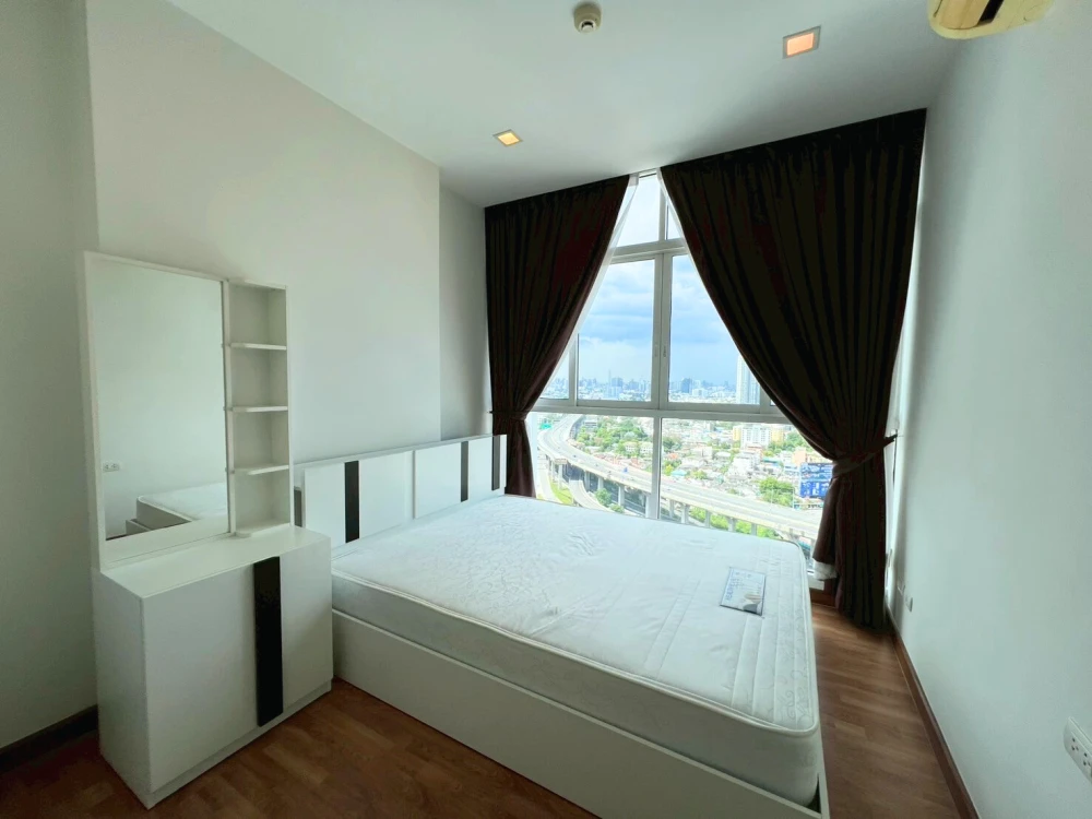 For rent condo The Coast Bangkok 2 bedrooms, 2 bathrooms, high floor, beautiful city view, complete here, book now, don't miss out.