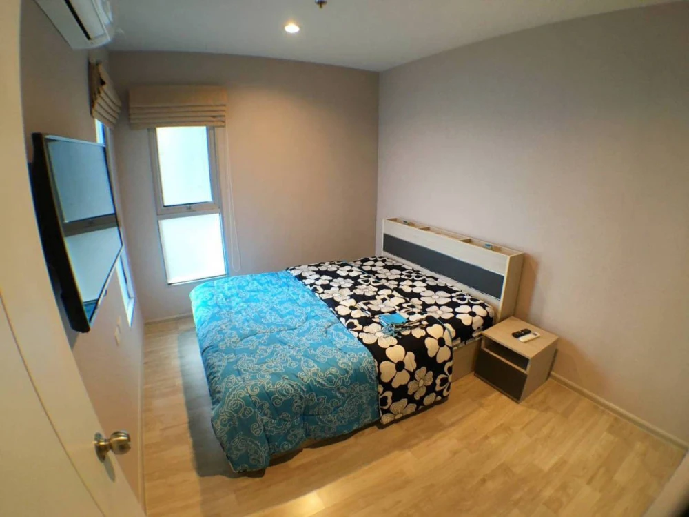 For rent Plum condo Ramkhamhaeng Station, spacious room, lots of usable space, 16th floor, high view, move in quickly.