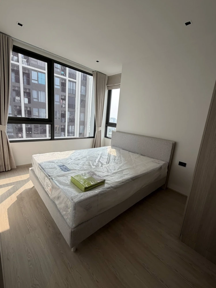 For Rent: Reference Sathorn-Wongwiangyai. Ready to move in, fully furnished. You'll regret not booking now!