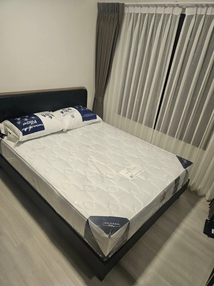 For rent The Key MRT Phetkasem 48, well-separated rooms, great price, hurry up and reserve now, don't miss out.