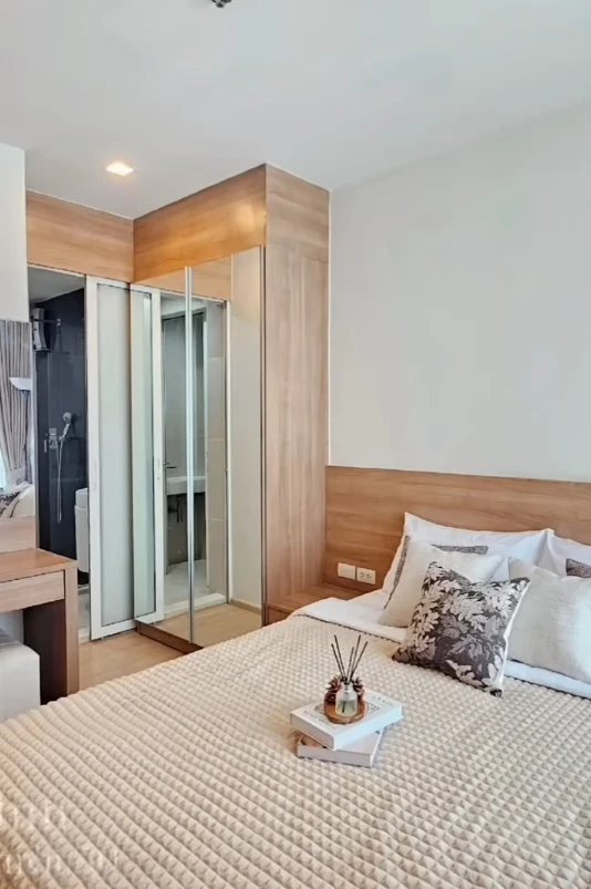 FOR RENT Rhythm Sukhumvit 50. Spacious rooms with ample living space. Book yours today! Don't miss out!