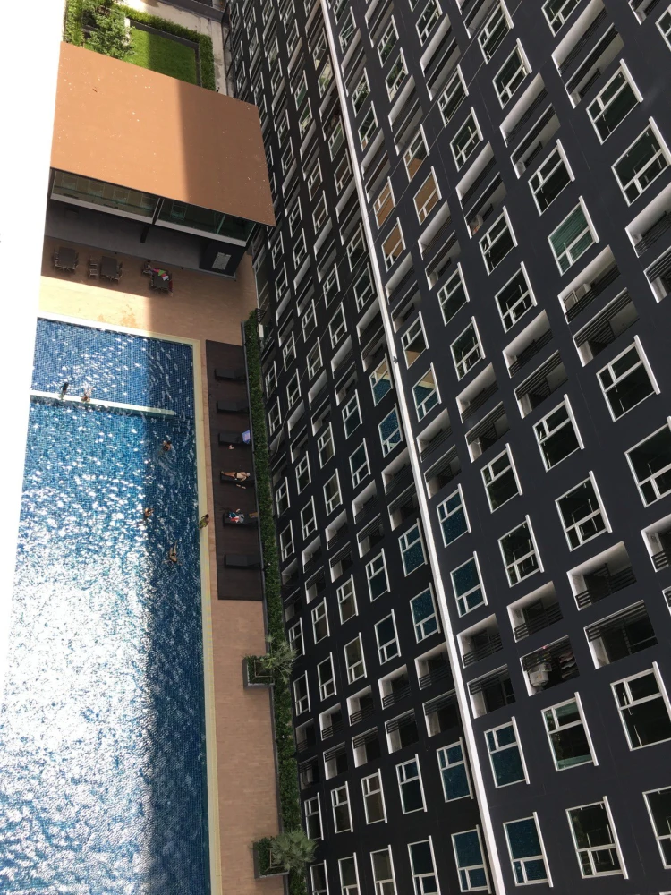 ขายคอนโดรีเจนท์ โฮม บางซ่อน27  ห้องชั้น16 วิวสระว่ายน้ำสวยงาม มาพร้อมราคาสุดพิเศษ มาจองเลย