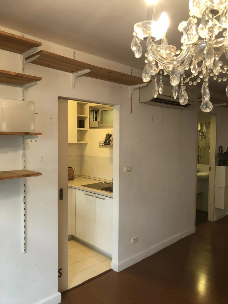 ขายคอนโดวันเอ็กซ์ สาทร-นราธิวาส ห้องกว้างขวาง พื้นที่ใช้สอยเยอะ ชั้น 2 วิวต้นไม้ ทำเลห้องดีมาก ซื้อเลยจ้า