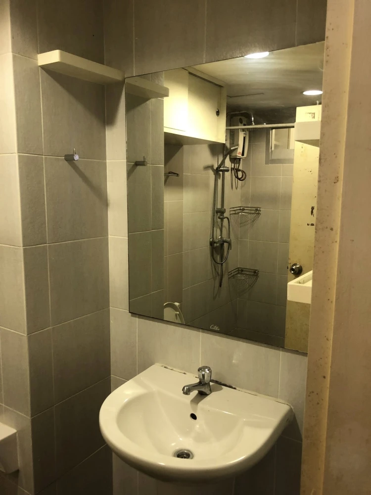 ขายคอนโดวันเอ็กซ์ สาทร-นราธิวาส ห้องกว้างขวาง พื้นที่ใช้สอยเยอะ ชั้น 2 วิวต้นไม้ ทำเลห้องดีมาก ซื้อเลยจ้า