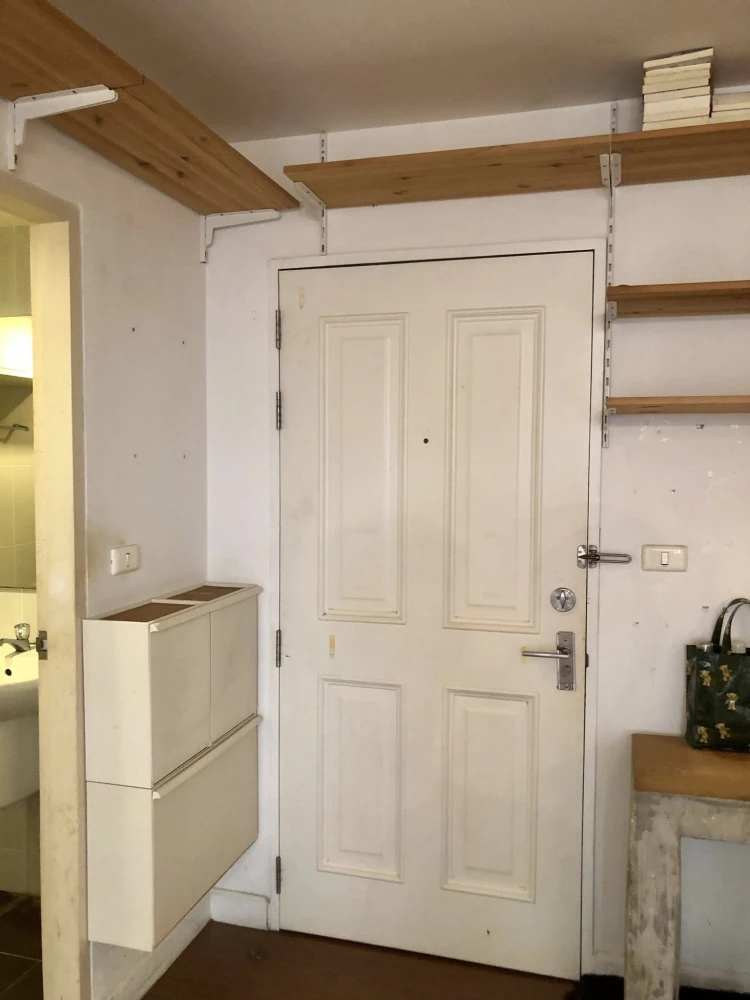 ขายคอนโดวันเอ็กซ์ สาทร-นราธิวาส ห้องกว้างขวาง พื้นที่ใช้สอยเยอะ ชั้น 2 วิวต้นไม้ ทำเลห้องดีมาก ซื้อเลยจ้า