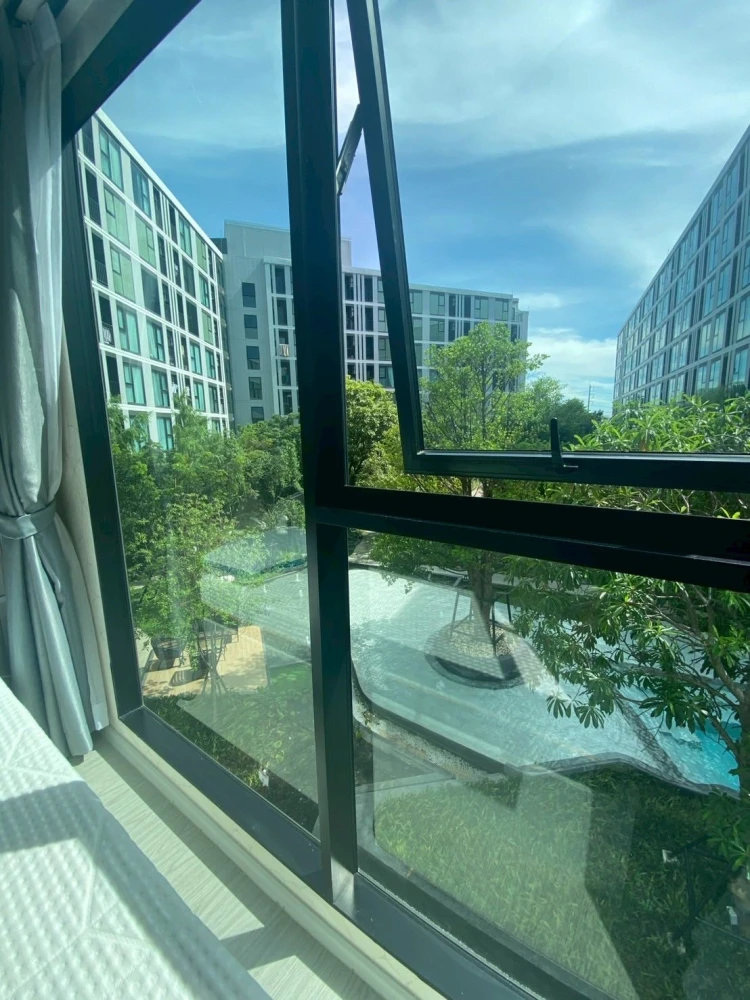 ขายคอนโด Atmoz Oasis Onnut 1 BEDROOM EXTRA ชั้น 3  วิวสระน้ำ มาเป็นเจ้าของได้แล้ว