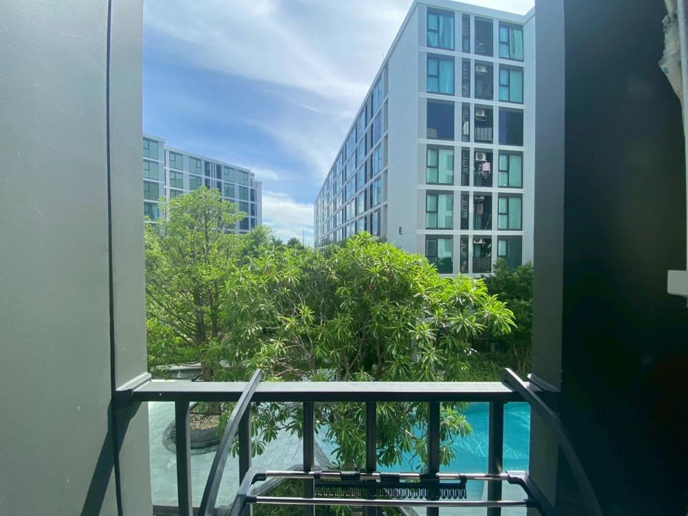 ขายคอนโด Atmoz Oasis Onnut 1 BEDROOM EXTRA ชั้น 3  วิวสระน้ำ มาเป็นเจ้าของได้แล้ว