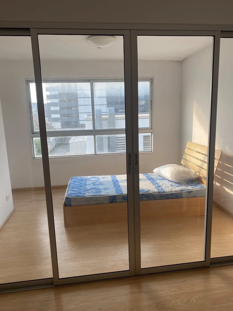 ขายคอนโด D condo รัตนาธิเบศร์ ห้องกั้นแยกอย่างดี มาพร้อมราคาสุดคุ้ม บอกเลยว่าห้ามพลาด