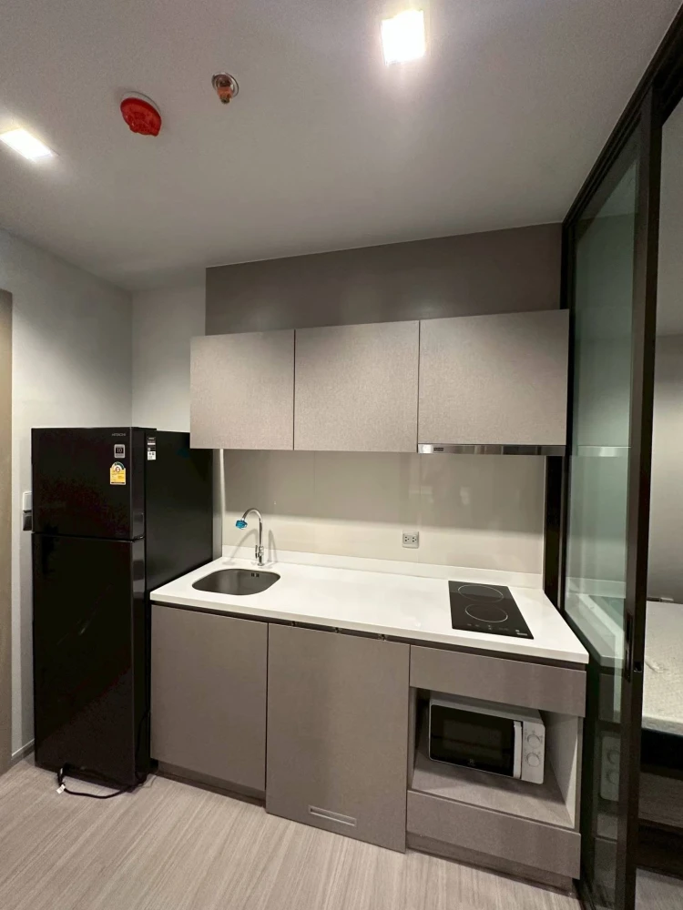 ขายคอนโด Life Asoke - Rama 9 ห้องพร้อมอยู่ เฟอร์ เครื่อใช้ไฟฟ้าครบครัน มาจับมาจองได้