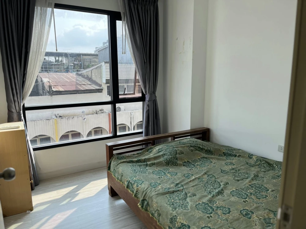 ขายคอนโด NAWA LIVING นวมินทร์ 75 ห้องกว้างขวาง ชั้น 4  ระเบียงชมแบบพาโนรามา มาจองเลย อย่ารอช้า