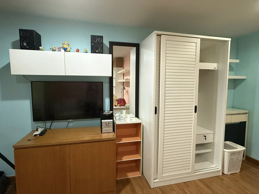 ขายคอนโด REGENT HOME 18 CHANGWATTANA-LAKSI ห้องกั้นแยกเป็นสัดส่วน แบ่งโซนชัดเจน ราคาดี ซื้อเลย