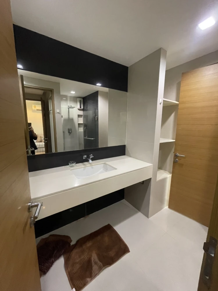ขายคอนโด Rhythm รัชดา - ห้วยขวาง ห้องแบบ Sky Kitchen หายากมาก ไม่บล็อควิว ห้องทำเลดีมาก
