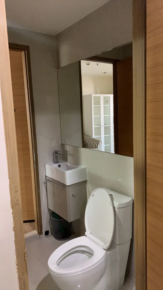 ขายคอนโด Rhythm รัชดา - ห้วยขวาง ห้องแบบ Sky Kitchen หายากมาก ไม่บล็อควิว ห้องทำเลดีมาก