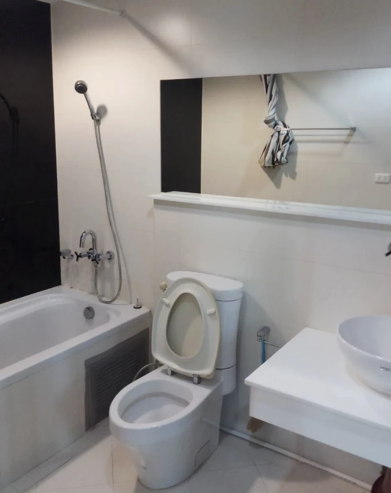 ขายคอนโด The Address สุขุมวิท42 ห้องพร้อมอยู่ พื้นที่ใช้สอยเยอะ มาจัมาจองเป็นเจ้าของได้แล้ววันนี้ อย่ารอช้า