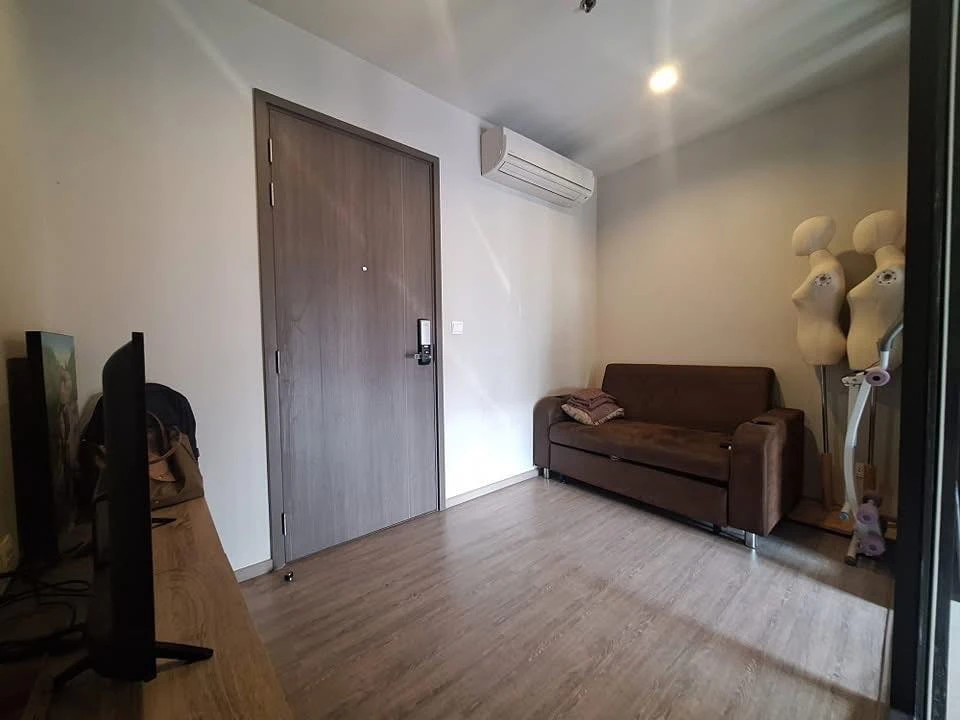 ขายคอนโด The line wongsawang by sansiri ห้องกั้นกระจกแยกเป็นสัดส่วน พร้อมสิ่งอำนวยความสะดวก จองเลย