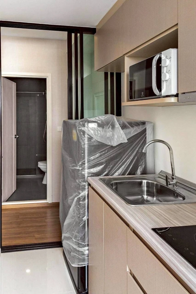 ขายคอนโด The origin ram 209 interchange ห้องพร้อมอยู่ ติดวอลเปเปอร์ให้รอบห้อง ราคากันเอง มาเป็นเจ้าของด่วนๆ