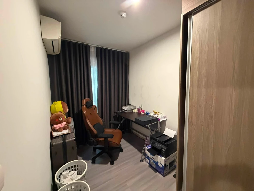 ขายคอนโด The Parkland Charan-Pinklao ห้องแต่ง Built-in เน้นการใช้งานจริงและพื้นที่จัดเก็บ พร้อมเฟอร์นิเจอร์และเครื่องใช้ไฟฟ้า จองเลย