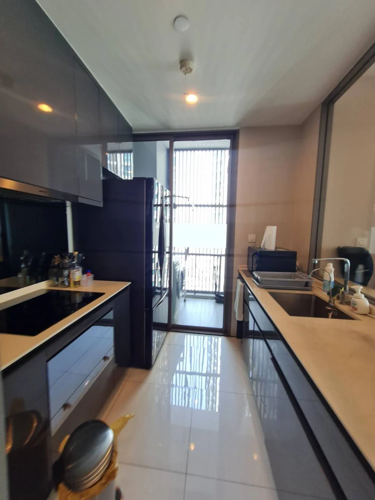 ขายคอนโด The Room Sukhumvit 69 ชั้น 19 วิวสวย อากาศดี เป็นส่วนตัว ห้องหัวมุมในสุด จองเลย