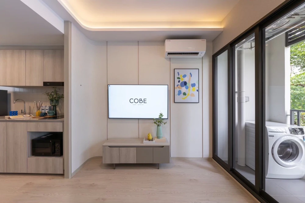 ขายดาวน์คอนโด COBE Kaset Sripatum ชั้น 14 ระเบียงหันทางทิศใต้ รับลมอย่างดี มาจับมาจอเงลย อย่ารอช้า