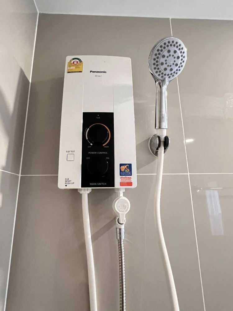 ขายดาวน์ เสนา อีโค ทาวน์ รังสิต สเตชั่น  ห้องริมเป็นส่วนตัว พร้อม Walk in Closet ได้วิวดีมาก จองด่วน