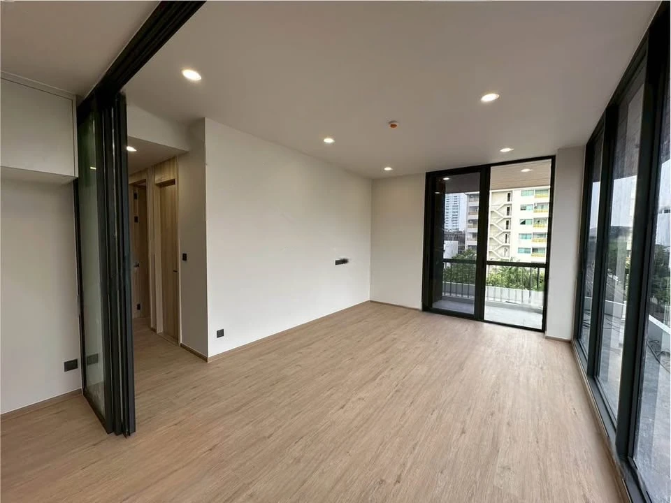ขายดาวน์ ARITIER Penthouse at Ari คอนโดสุดหรู ทำเลดีสุดๆ วิวฝั่งกรมประชาสัมพันธ์ พ้นแนวสายไฟทั้งหมด รีบจองเลย