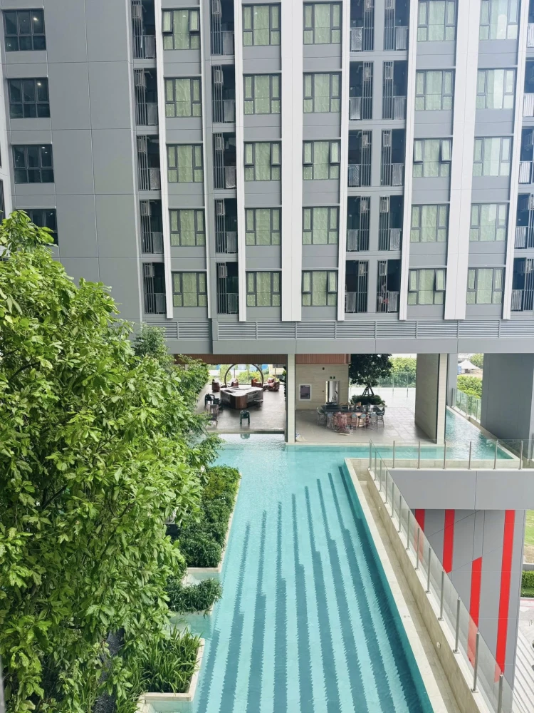 ขายดาวน์ Aspire สุขุมวิท - พระราม 4 ชั้น 19 ห้องมุมเงียบสงบ เป็นส่วนตัวสุดๆ จองแล้วจะไม่ผิดหวัง