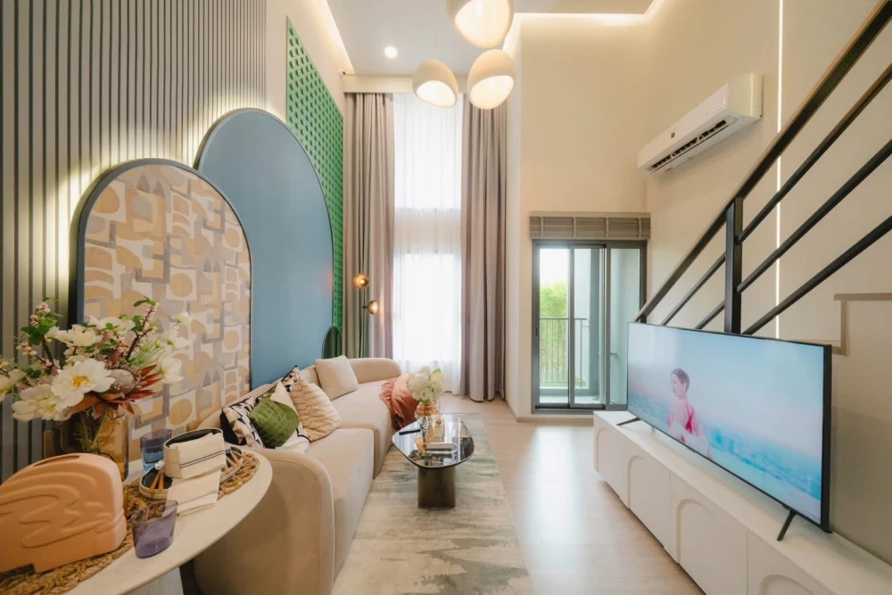 ขายดาวน์ Aspire สุขุมวิท - พระราม 4 ห้อง Vertiplex ชั้นสูง วิวโล่งแบบนี้ ลมดี อากาศถ่ายเท มีน้อยมาก!